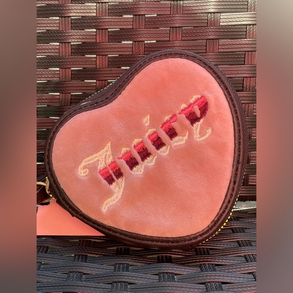 Juicy Couture Wallet,Juicy Couture Heart-Shaped Coin Purse. - Picture 6 of 6